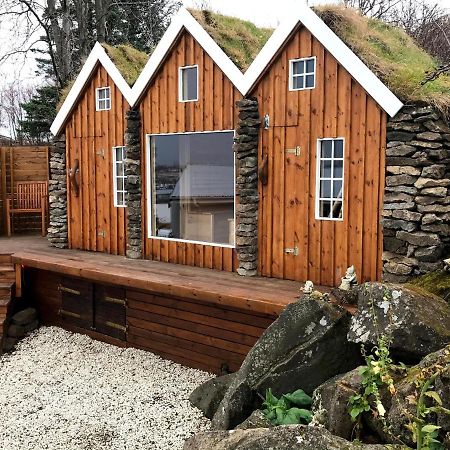 Iceland Sjf Villa, Hot Tub & Outdoor Sauna Amazing Mountains And City View Over 레이캬비크 외부 사진