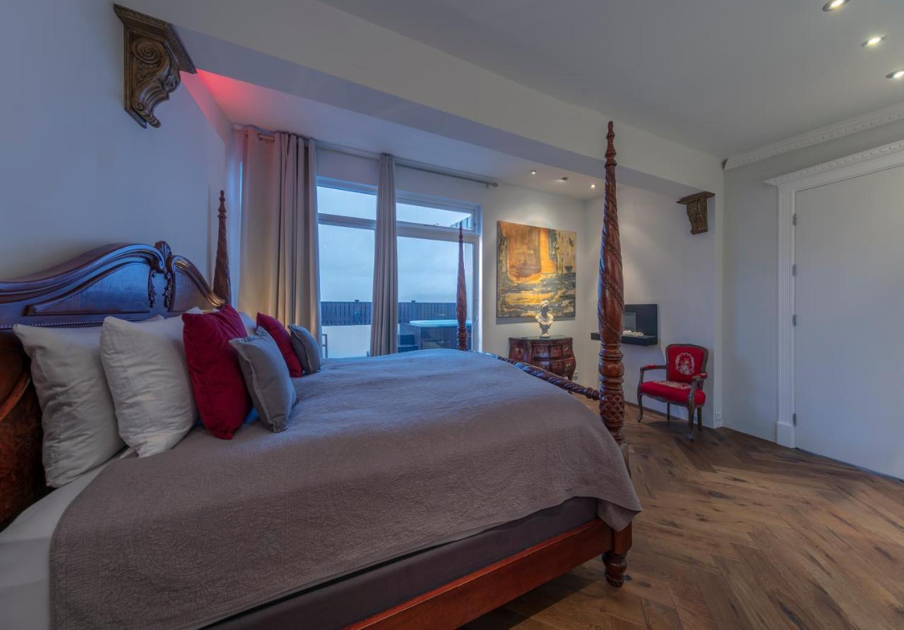 Iceland Sjf Villa, Hot Tub & Outdoor Sauna Amazing Mountains And City View Over 레이캬비크 외부 사진